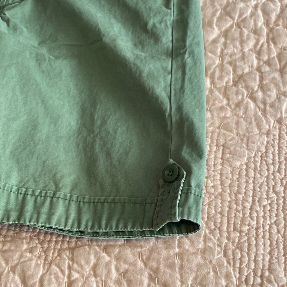 Banana Republic Green Canvas Bermuda Shorts, Women’s Size 8 - Picture 4 of 9